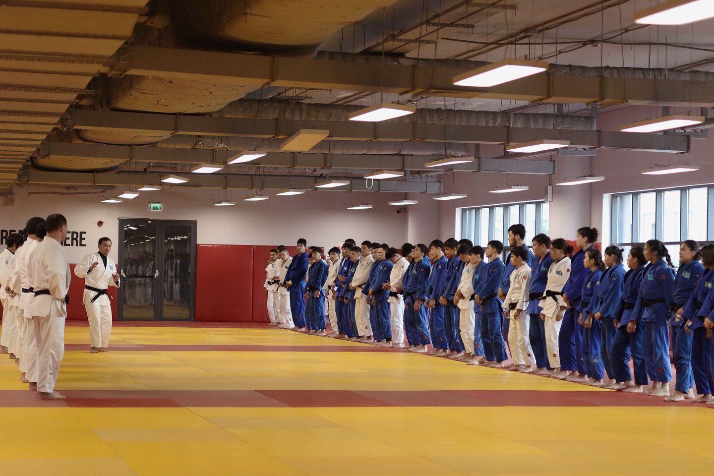 Kazakhstan’s Junior Judokas Shine with Nine-Medal Haul in Macau