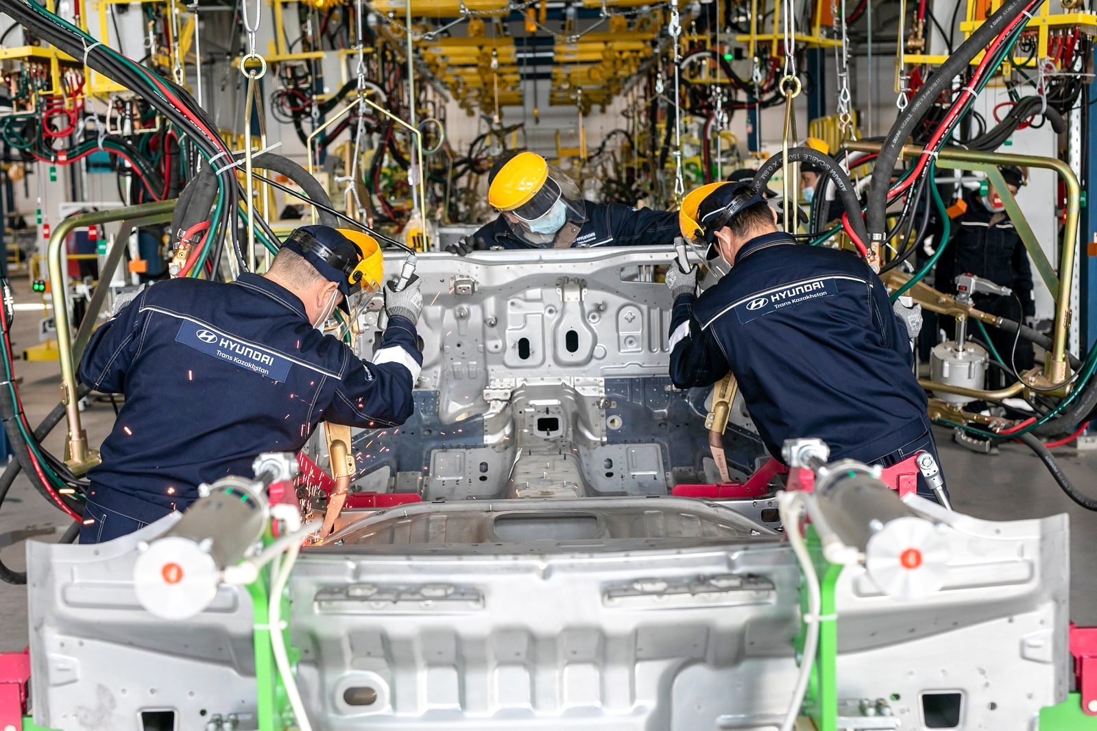 Kazakhstan & Hyundai Motor Group Deepen Automotive & Industrial Partnership
