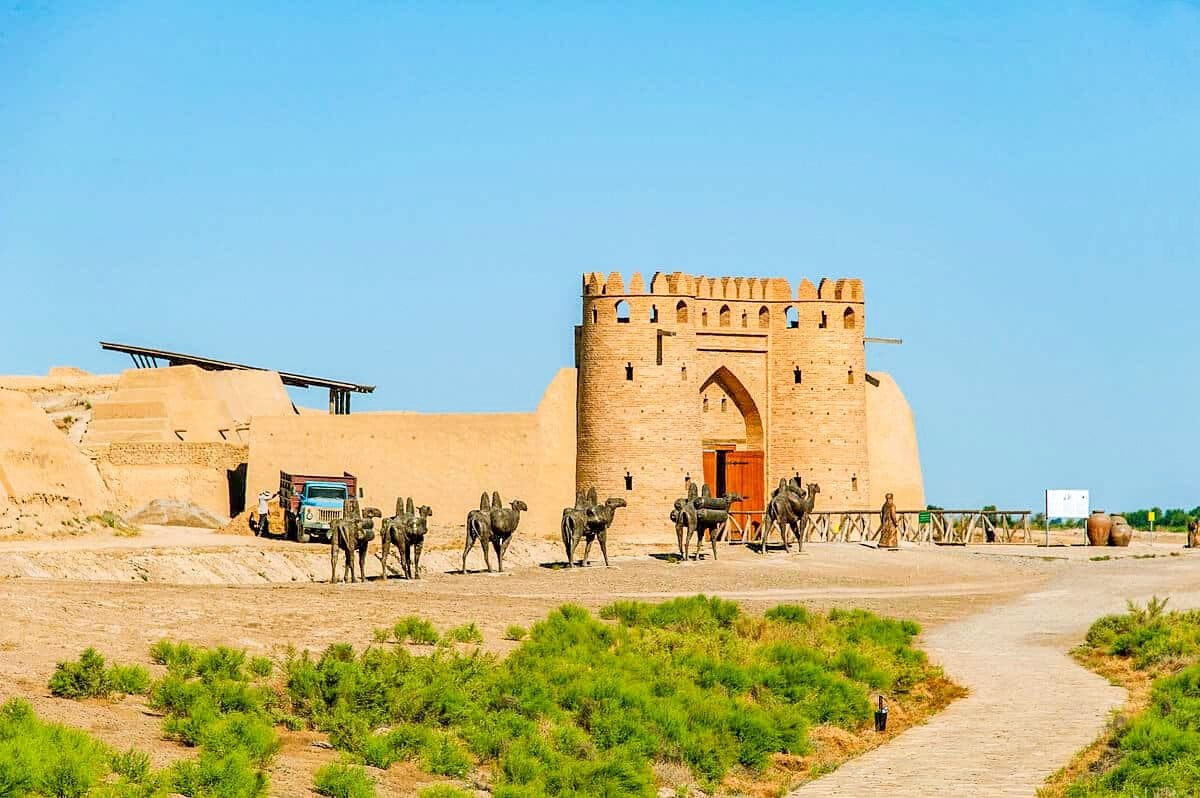 Exploring Kazakhstan’s Natural & Historical Treasures